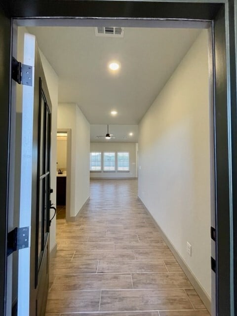 Building Photo - 912 Cook St