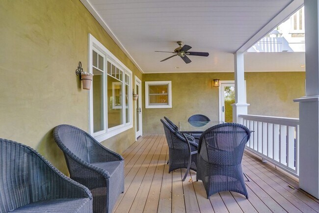 Building Photo - Beautiful 4 Bed/4 Bath Family Home w/pool - Upcoming and available at the end of April!