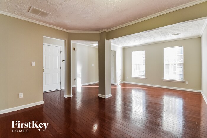 Building Photo - 1429 Gates Cir SE
