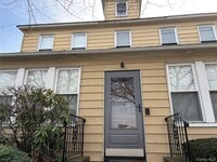 Building Photo - 556 Broadway