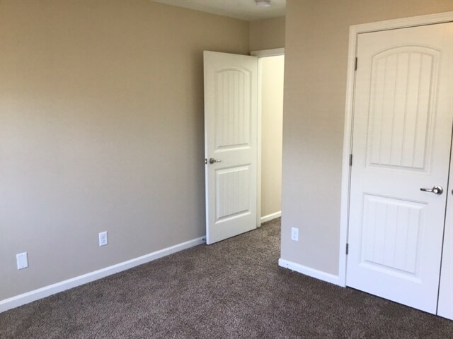Building Photo - 50 Chey Hill Ln