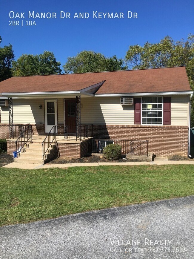 Building Photo - 221 Oak Manor Dr