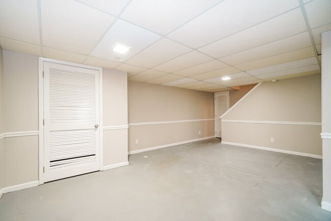Building Photo - 442 Rambling Brook Dr