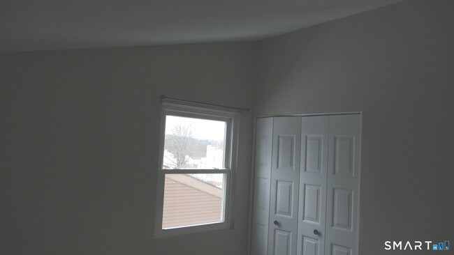 Building Photo - 11 Little River Ln