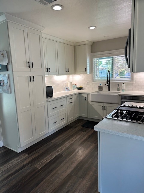 Building Photo - 15422 Norwich Cir