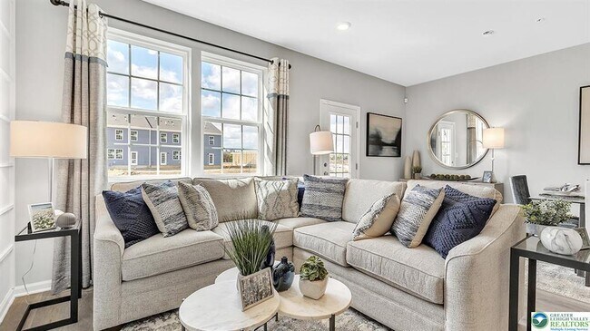 Building Photo - 1104 Martin Rd