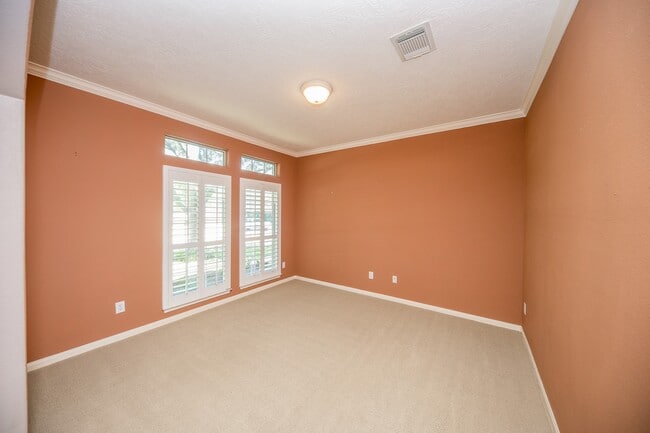 Building Photo - 14203 Alamosa Ct