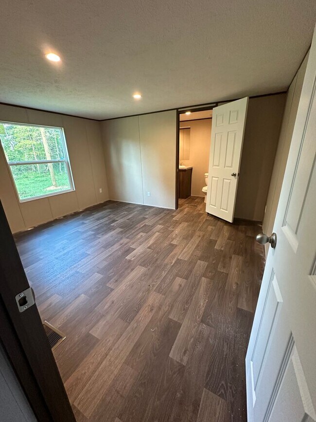 Building Photo - Rental Property in Desoto Parish