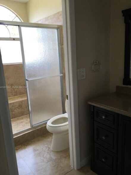 Building Photo - 7885 NW 7th Ct