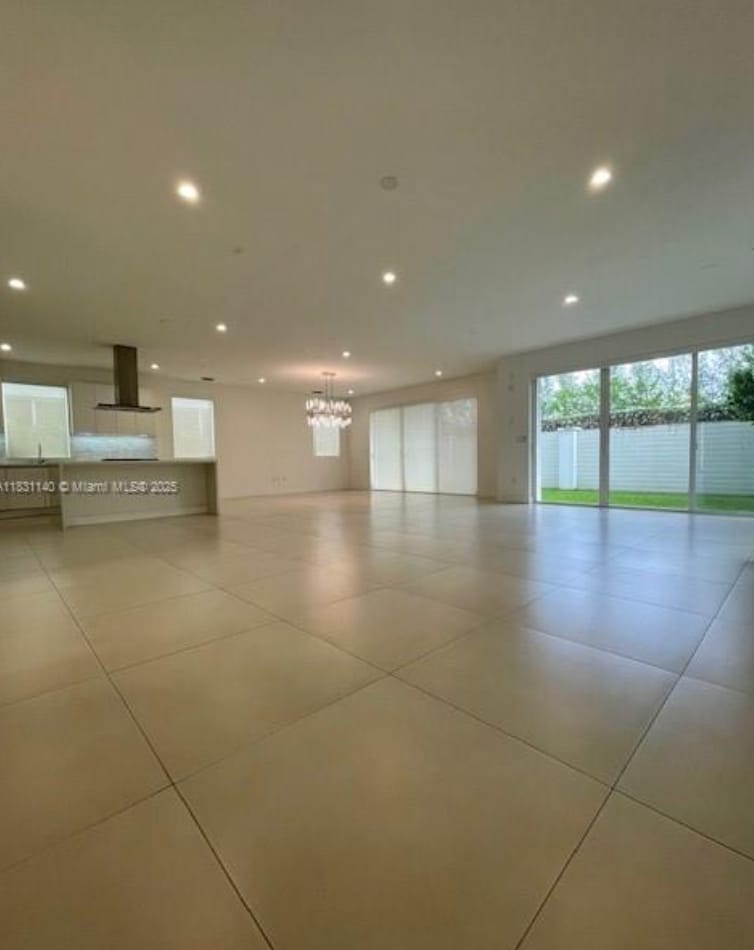 Building Photo - 7515 NW 97th Ct