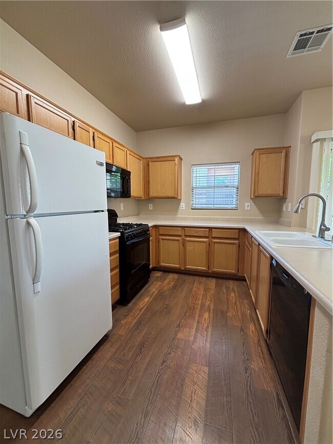 Building Photo - 3805 Juno Beach St