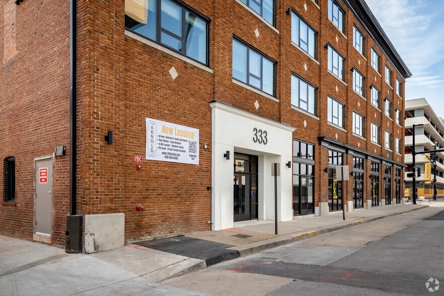 Building Photo - The Arnold Apartments