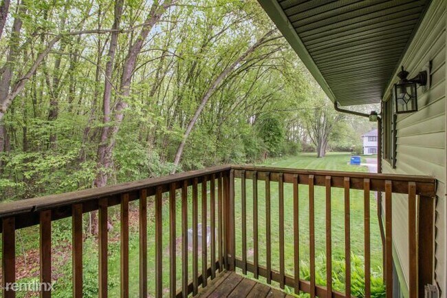 Building Photo - 2 br, 1 bath  - 2949 Danford Creek Dr Apt 3