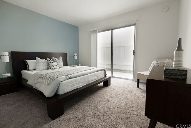 Building Photo - MR0021 (RUBS)