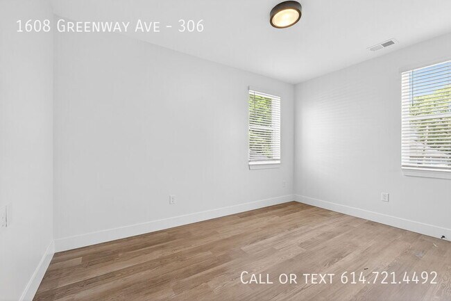 Building Photo - 1608 Greenway Ave
