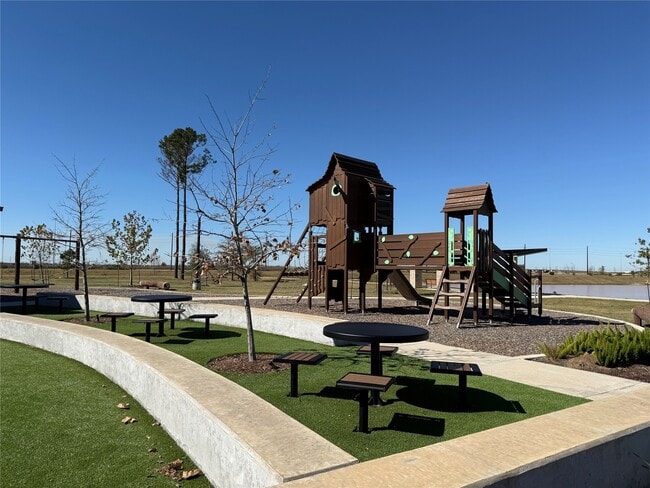 Building Photo - 21902 Andover Knl Dr