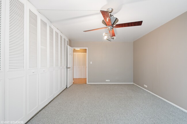 Building Photo - 4250 N Marine Dr