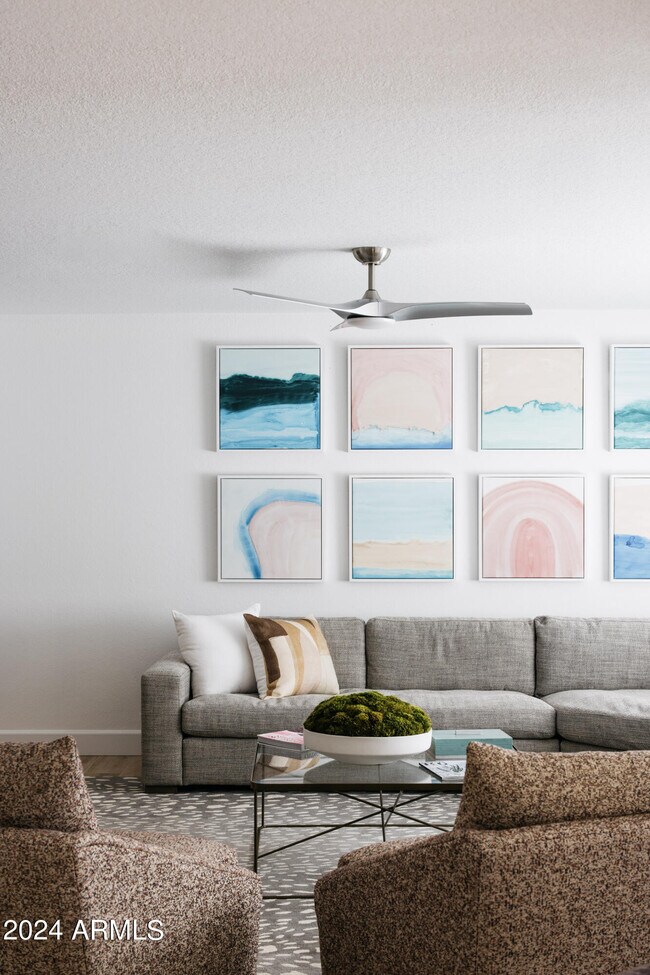 Building Photo - 6629 E Dreyfus Ave