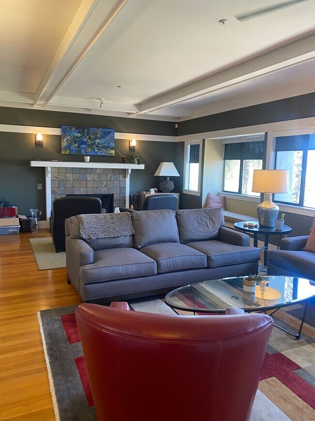 Building Photo - “Your Peaceful Retreat Awaits – Beautiful ...