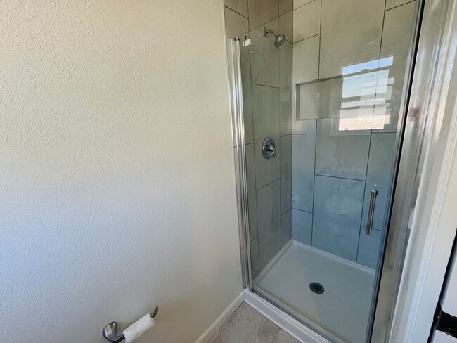 Building Photo - Ideal Multigenerational Home with Separate Downstairs Bedroom and Bath