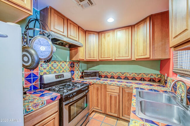 Building Photo - 10345 N 90th Ave