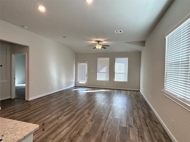 Building Photo - 4326 Pale Fox Ln