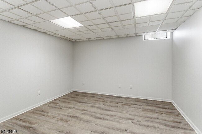 Building Photo - 62 Magellan Way