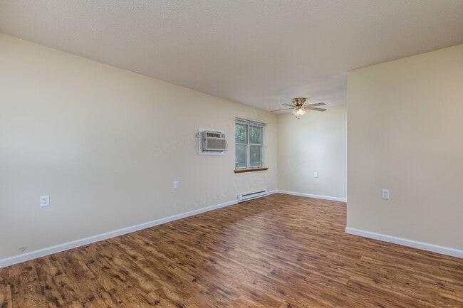 Building Photo - Orange Blossom Apartments