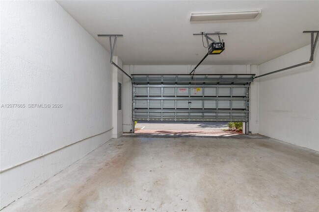 Building Photo - 11973 SW 28th Ct