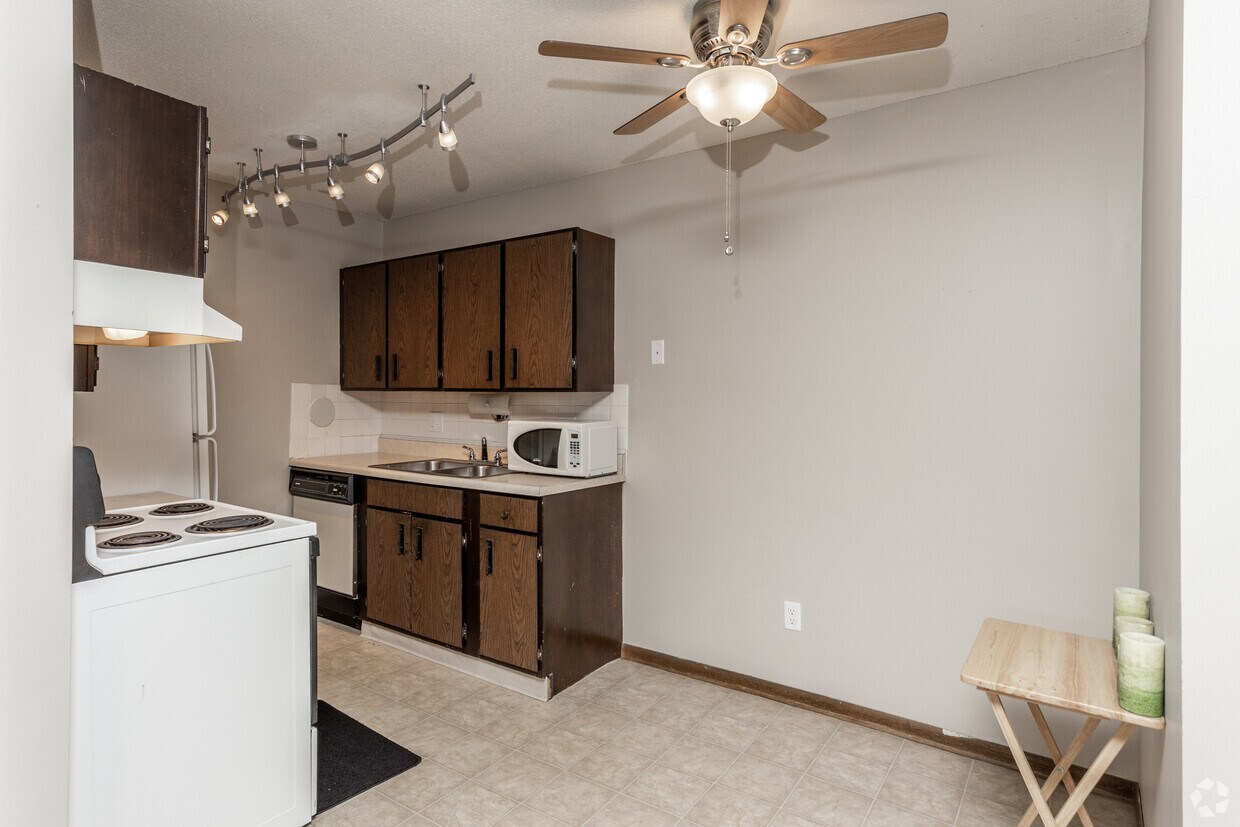 Hickory Ridge Apartments Ames