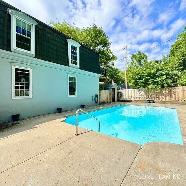 Building Photo - 2900 W 53rd St