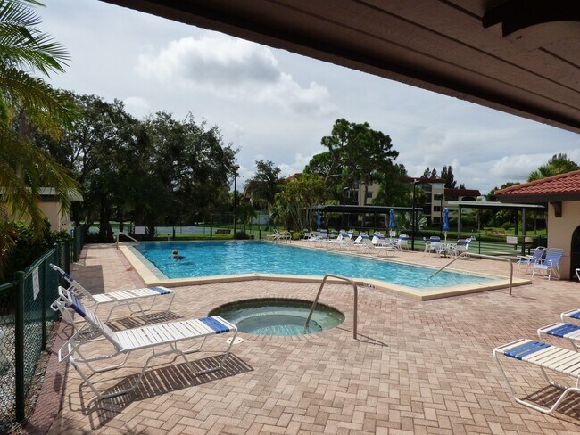 Building Photo - Rolls Landing Condo- Gated community with all the features