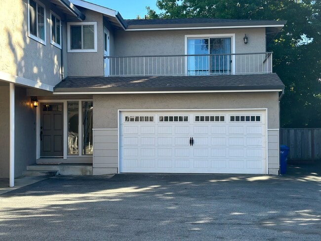 Front #4 - 4530 West Walnut Street