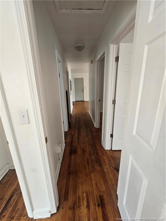 Building Photo - 206 S 7th St