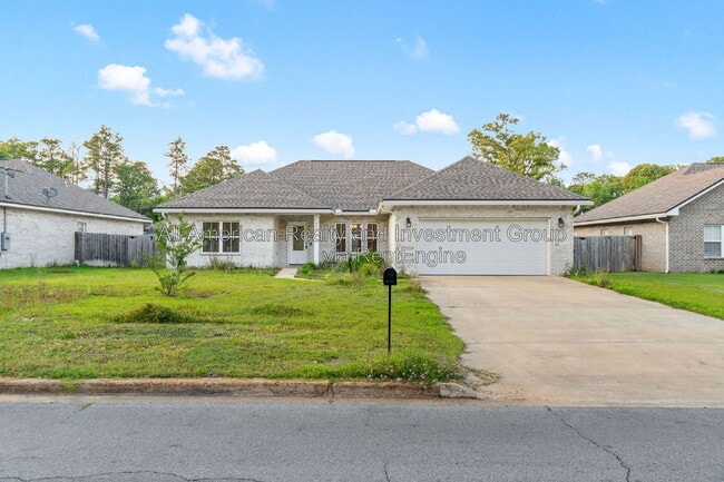 Building Photo - 331 Adams Dr