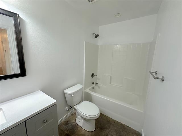 Building Photo - 108 W Adams St