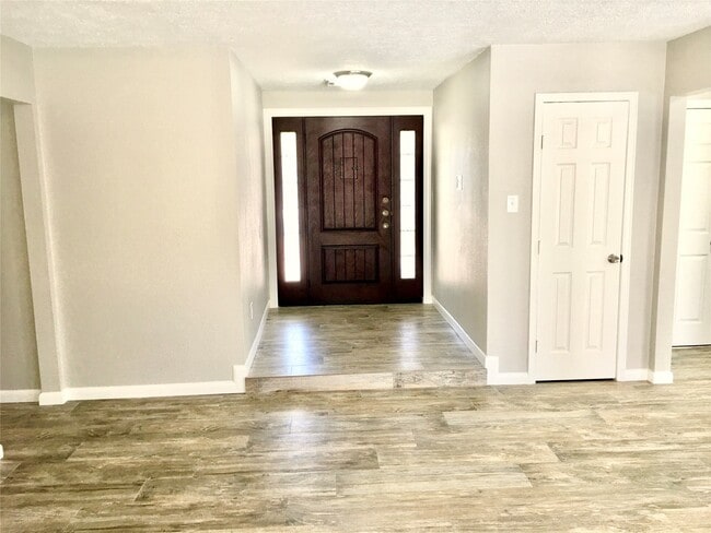 Building Photo - 14626 Wind Hollow Cir