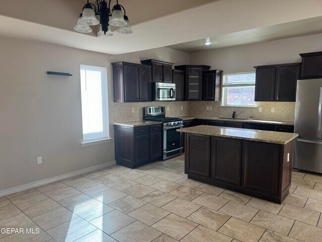 Building Photo - 14612 Ava Leigh