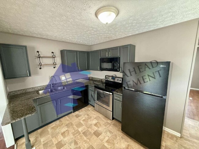 Building Photo - 4845 Wentworth Blvd