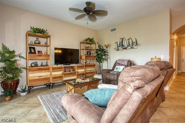 Building Photo - 8076 Queen Palm Ln