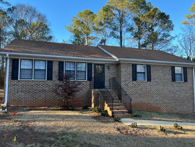 Building Photo - Brookstone Home Available for Pre-Leasing