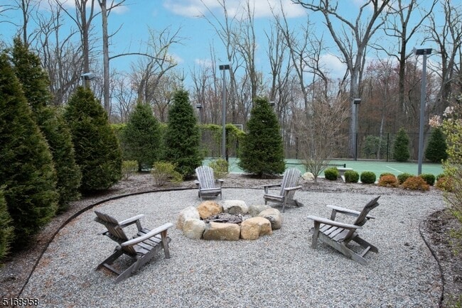 Building Photo - 309 Sleepy Hollow Ln