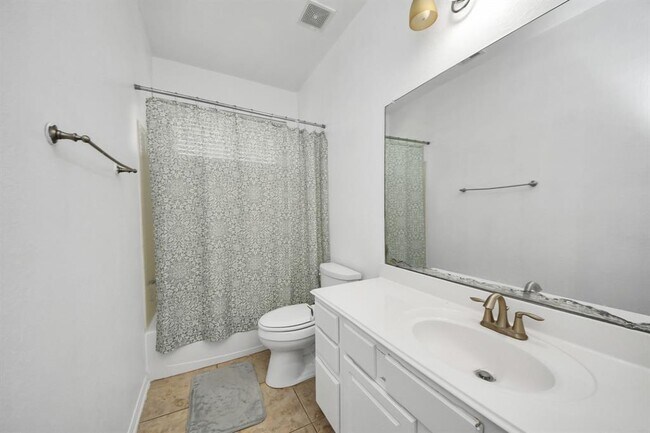 Building Photo - 18126 Rustic Brook Ct