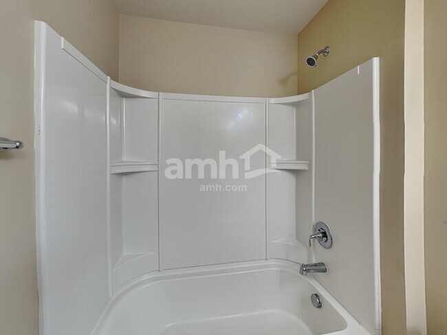 Building Photo - 2664 Southern Trace Dr