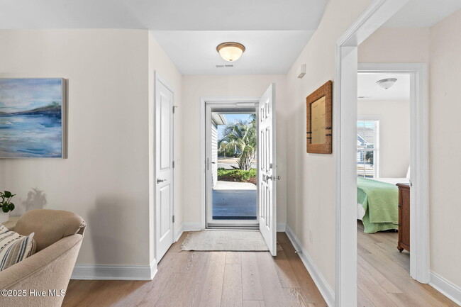 Building Photo - 1274 Neptuno Ct
