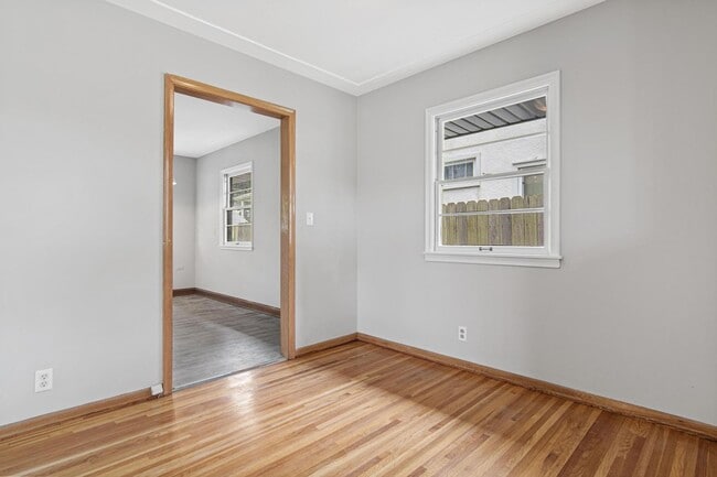Building Photo - 3639 Benjamin St NE