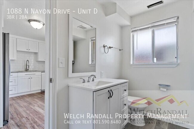 Building Photo - 1088 N Nayon St