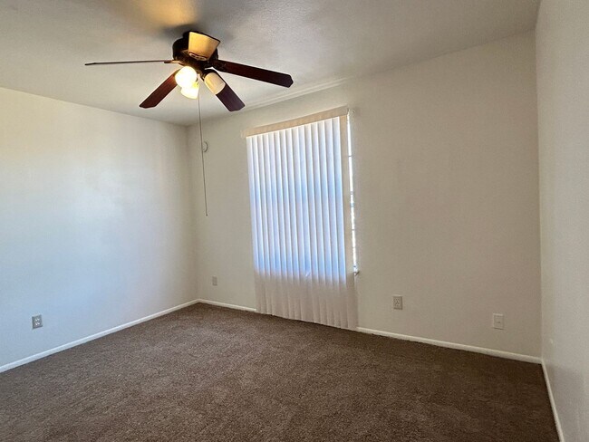 Building Photo - BEAUTIFUL COUNTRY MEADOWS! **NO HOA**