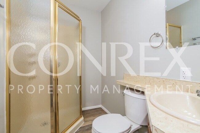 Building Photo - Oak Hills School District!