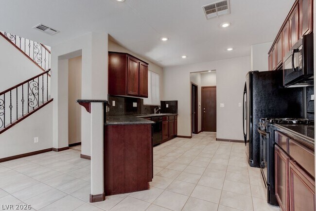 Building Photo - 6255 W Arby Ave